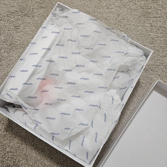 Off White 3.0 Off Court Leather - Picture 2 of 9